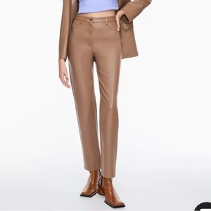 Wilfred || The Melina pant || CONSTANT CAMEL
